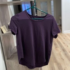 Medium all in motion active shirt purple